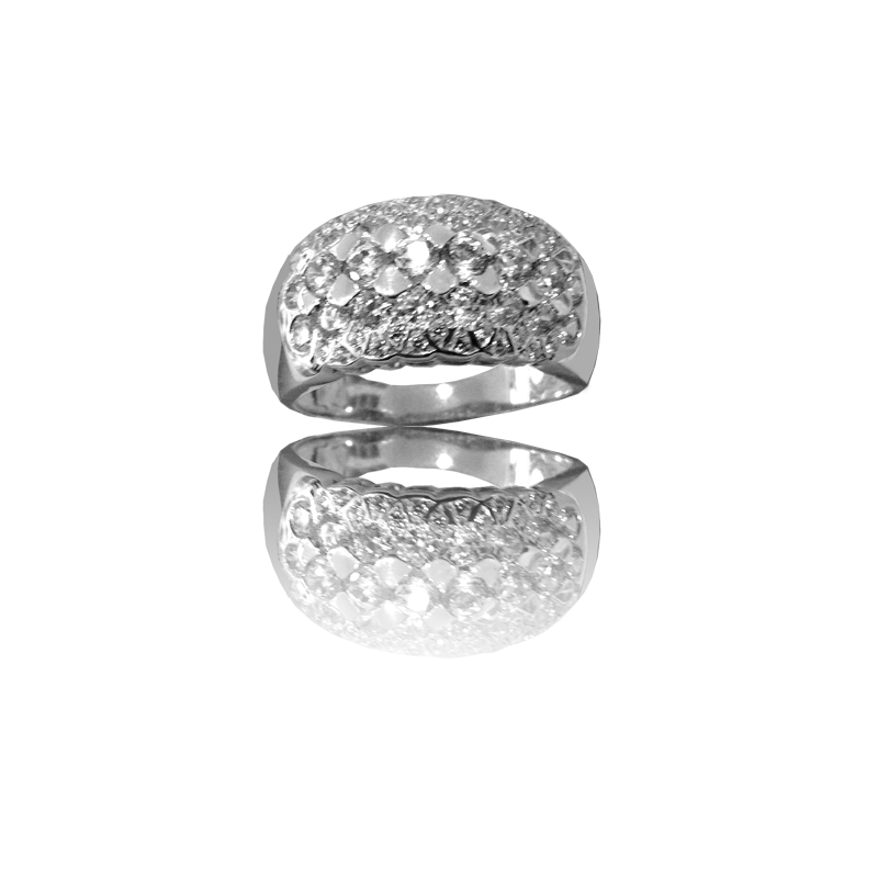 White gold ring