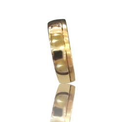 Gold ring