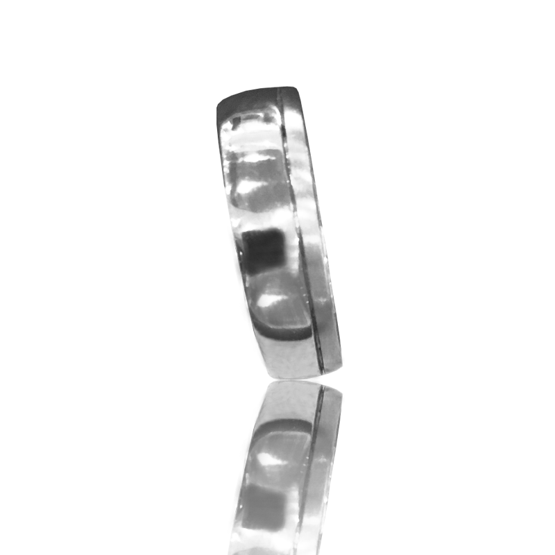 White gold ring